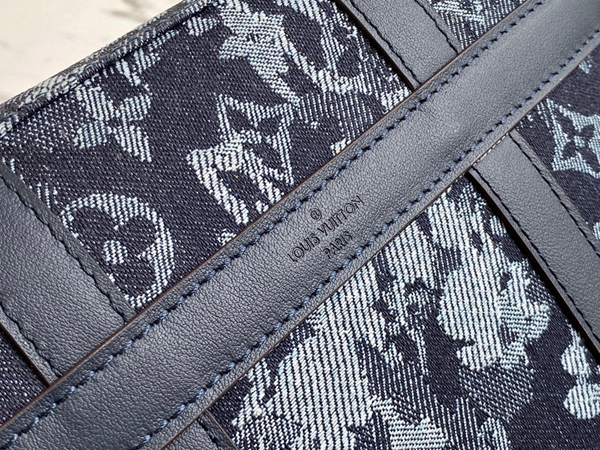 ルイヴィトンバッグ角部分ディテール